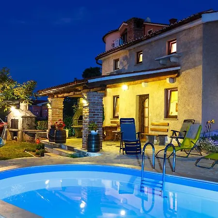 House With A Pool Semesterbostad Poljice(Krk)