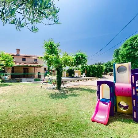 House With A Pool Semesterbostad Poljice(Krk)