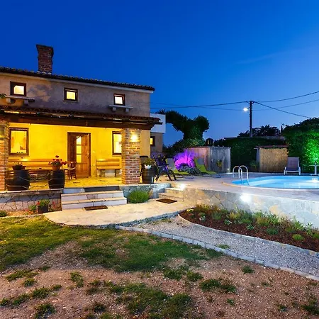 House With A Pool Ferienhaus Poljice(Krk)